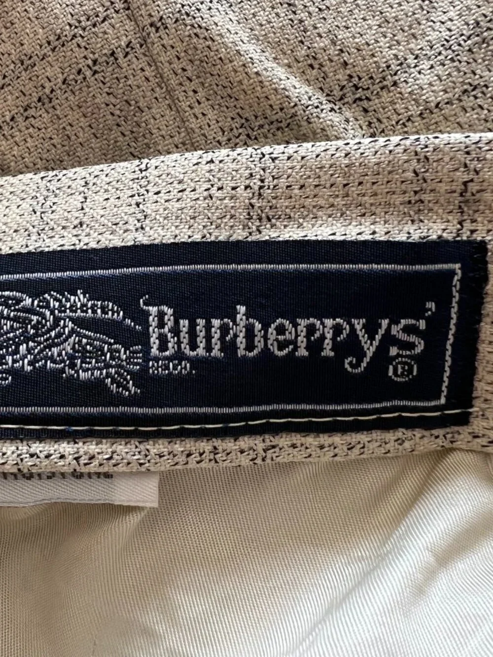 Vintage Burberrys pencil skirt beige plaid print midi size 18